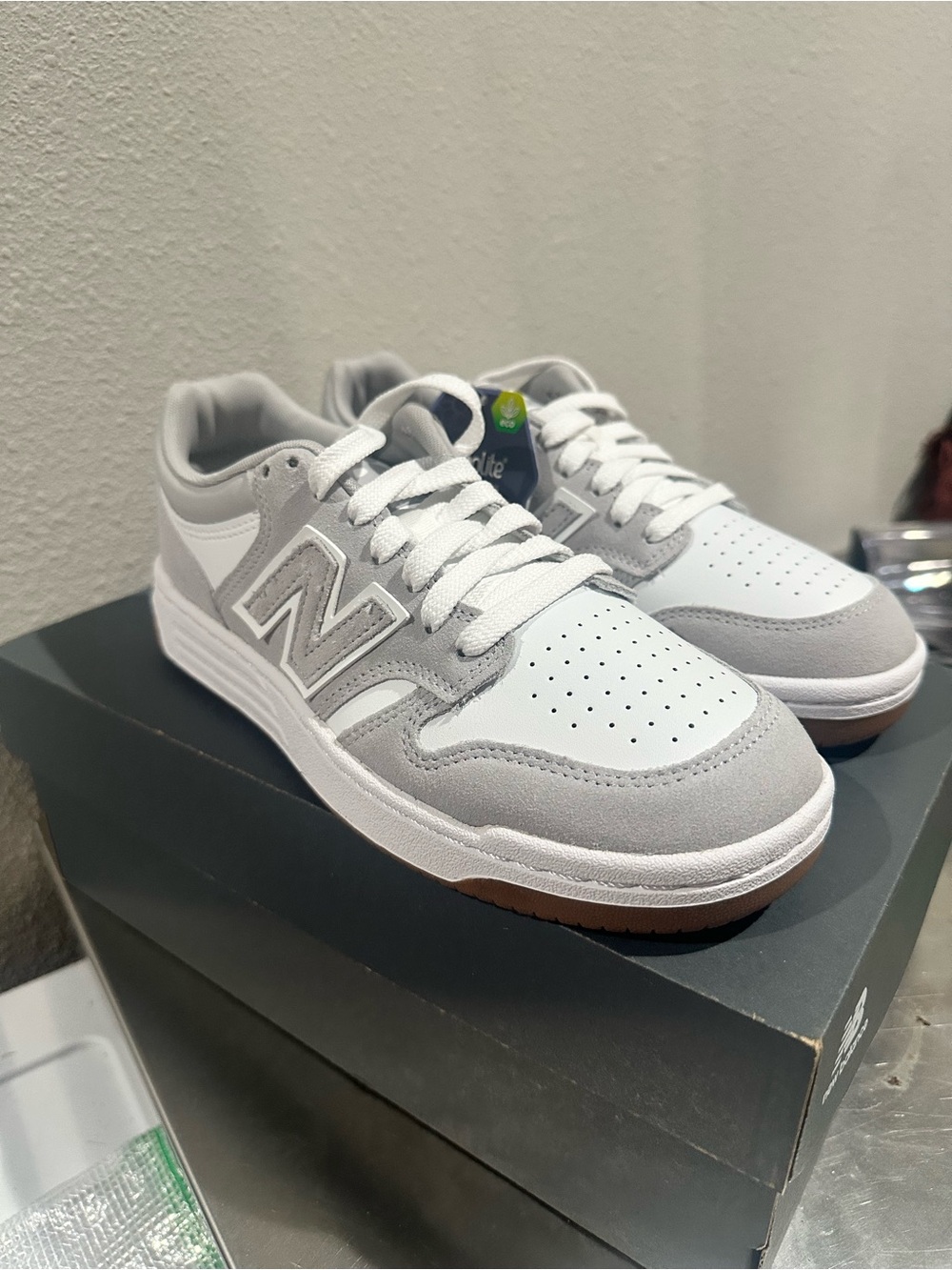 New Balance 480’s Womens 7.5
